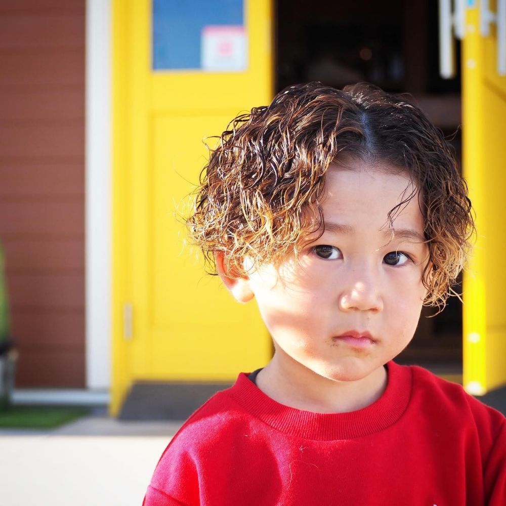 最帅气的小男孩发型19款,很百变有型,家有儿子的妈妈请收藏插图16