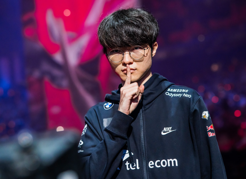 "里程悲"!faker400杀,力压uzi成为世界赛击杀王! - 微新闻博客
