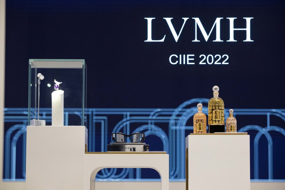 LVMH集团携LouisVuitton等14个品牌第三次亮相进博会英语四六级口语成绩等级