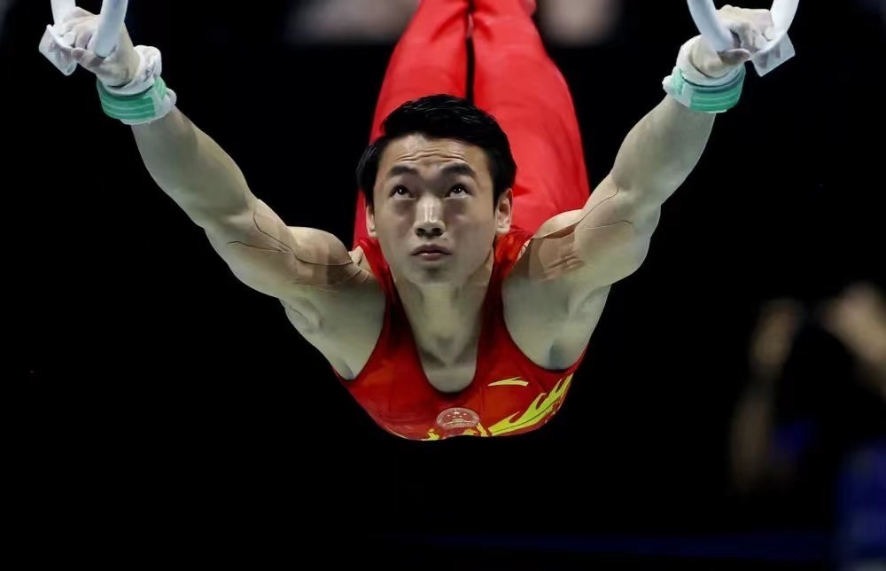 中国体操队尽力了！韦筱圆卫冕，邹敬园获银牌，张博恒退出世锦赛海带宝转运