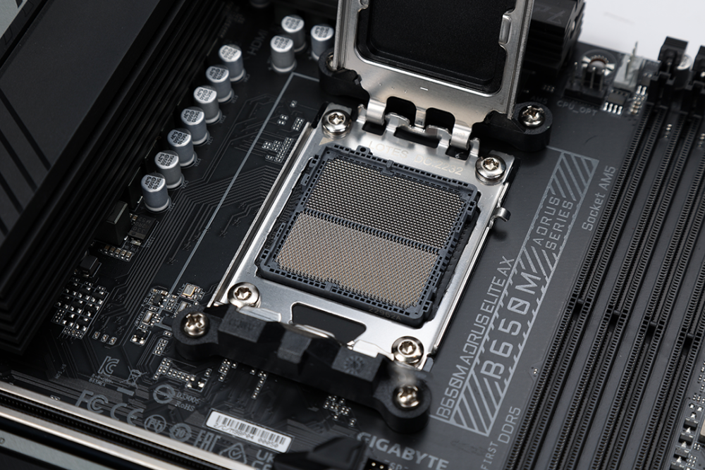 7600x b650m小雕主板实测_腾讯新闻