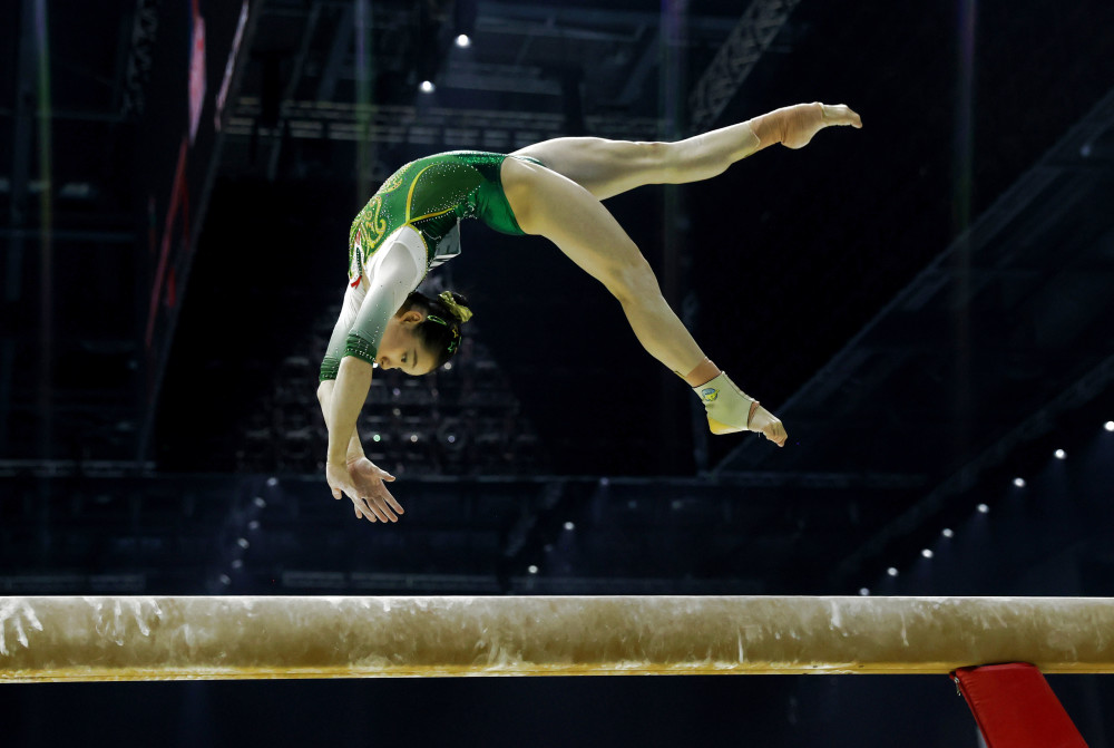 (体育)体操——世锦赛:欧钰珊获女子平衡木第六名_腾讯新闻