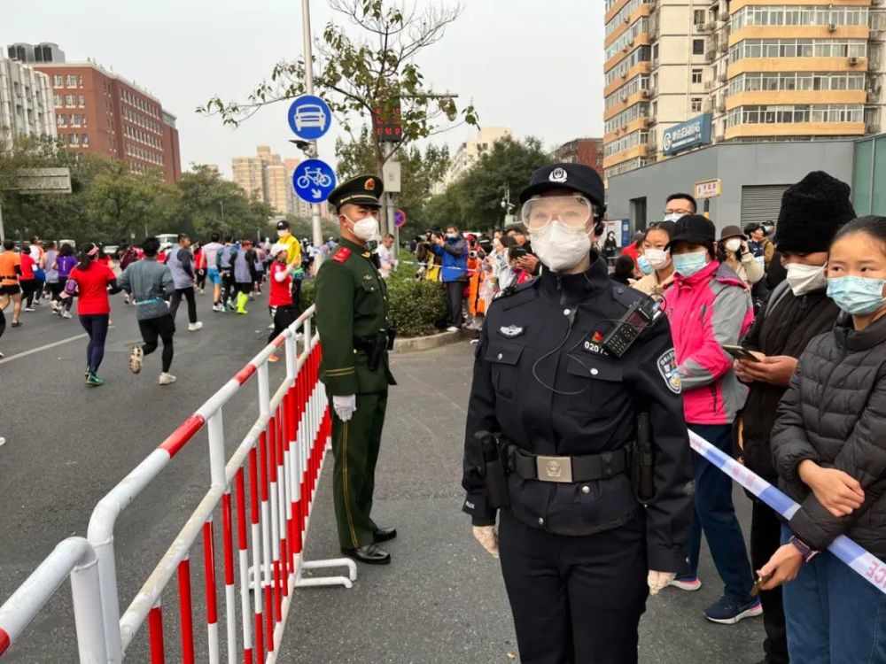 北京警察北马成绩单