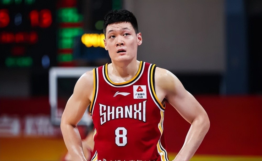 本赛季至今,25岁的张宁为山西队出战9场比赛,场均出场38.