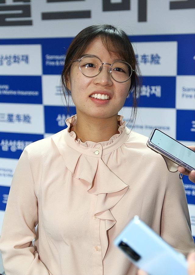 崔精是谁?她让韩国男棋手自抽耳光,她让柯洁连笑心悦诚服-腾讯新闻