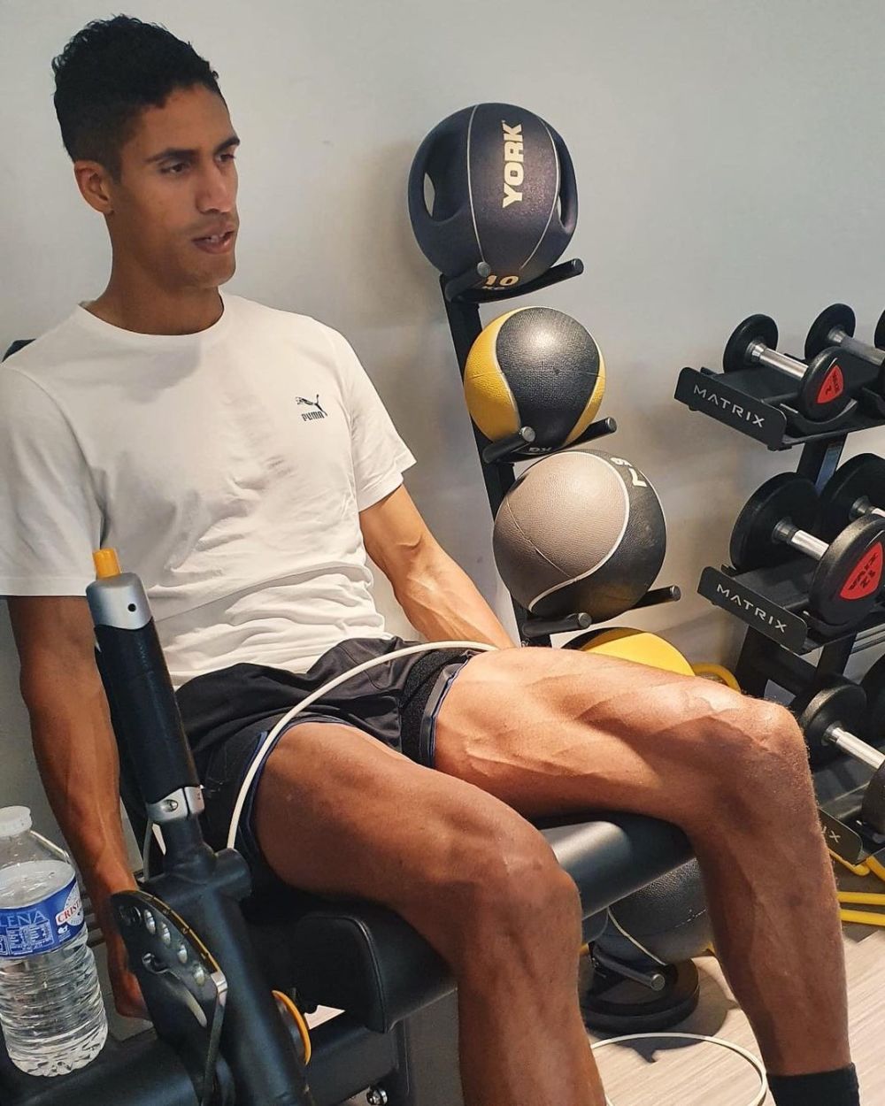 瓦拉内及时伤愈参赛_腾讯新闻