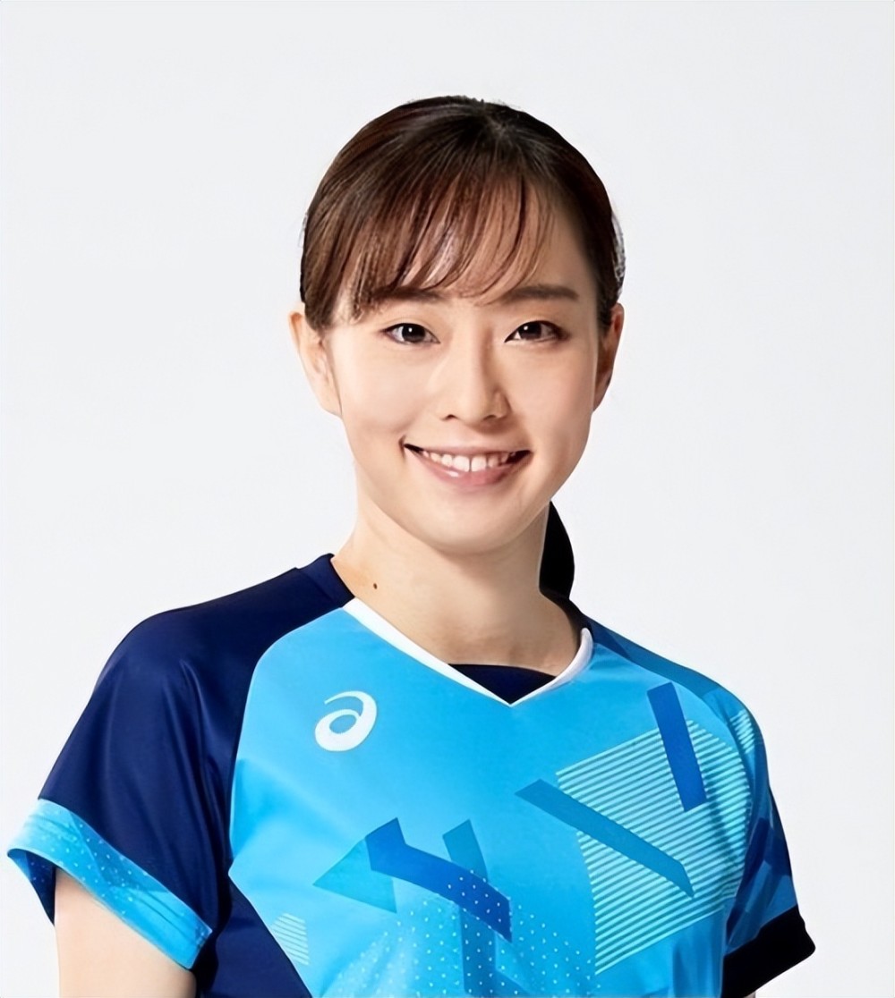 刘诗雯和石川佳纯竞争工作 马龙为小枣拉票:她聪明耐心_腾讯新闻