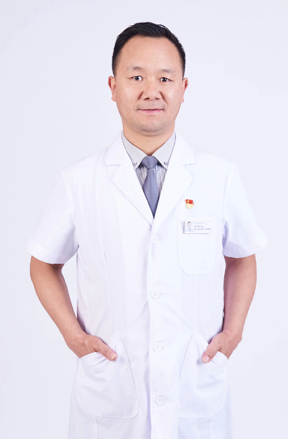 常常无故流泪怎么办？兰州爱尔眼科医院泪道专家提出这三点警告！(图1)