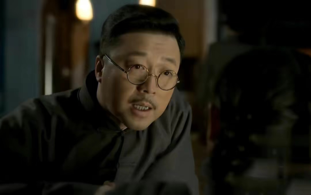 重温《伪装者》才懂于曼丽为何会爱上于老板和明台,却不爱王天风_腾讯