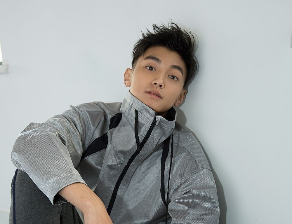 王宥钧曾说自己最喜欢的演员就是周星驰和周润发.