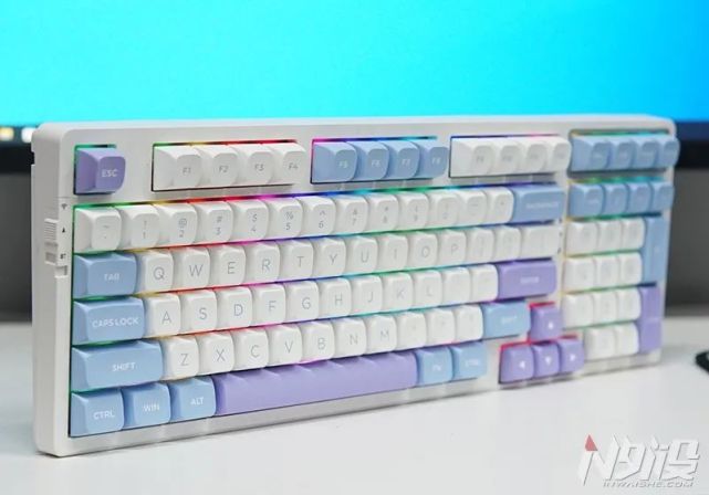 卖到断货！游戏动力VGN V98 Pro机械键盘拆解评测_腾讯新闻