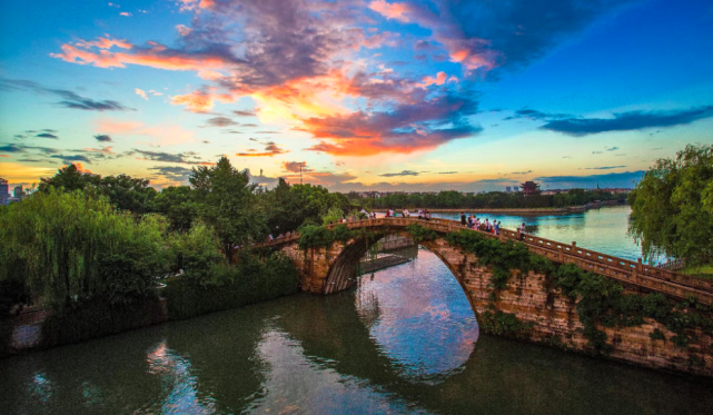 苏州大运河的风光迷醉了巴黎
