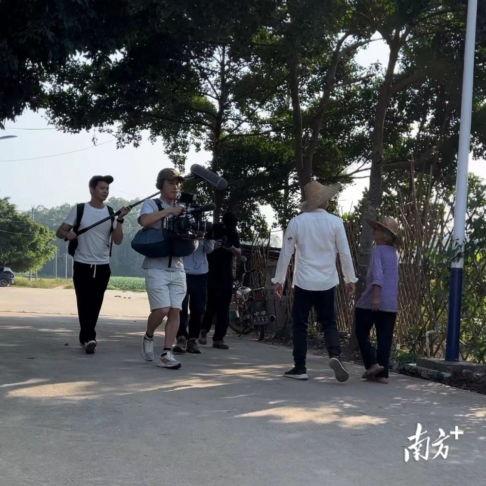 受访者供图据介绍,温康龙1997年出生于廉江雅塘镇大人岭村的一个普通