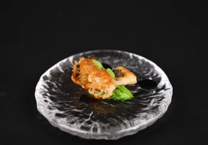 米其林绿星餐厅京兆尹十周年，以十五道膳食感味自然关于怎样学英语的对话情景