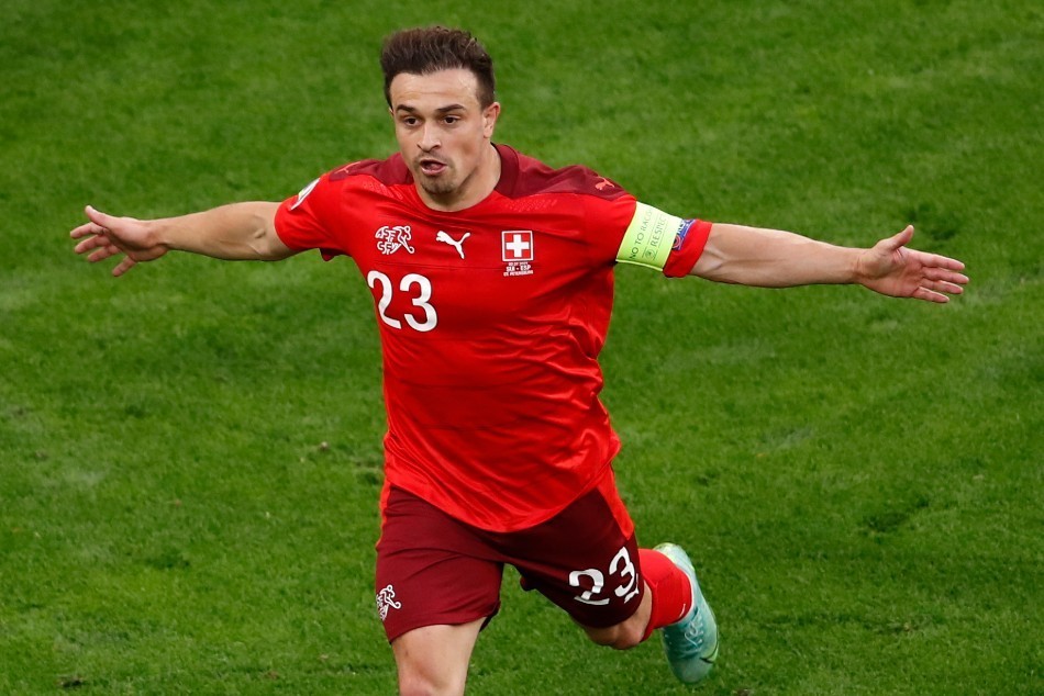 本届世界杯瑞士男足与巴西,塞尔维亚和喀麦隆被分在g组.