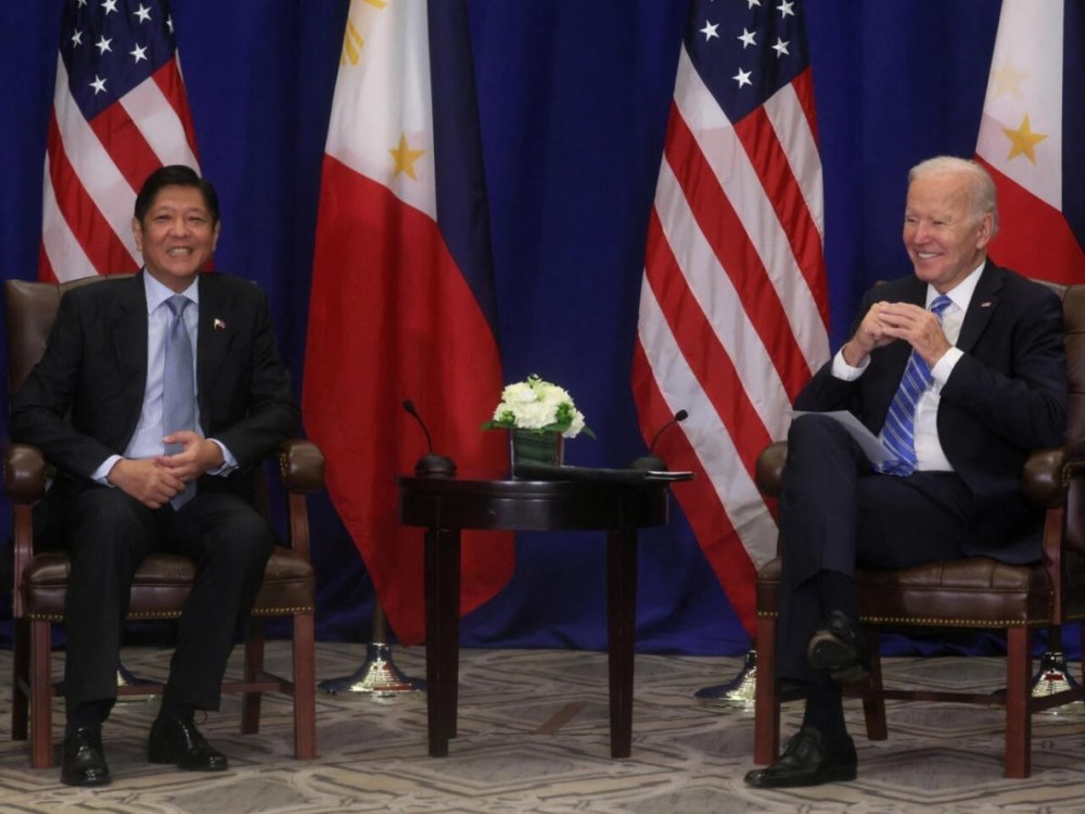 所以对小马科斯来说,与中国的合作博弈性质更强,而