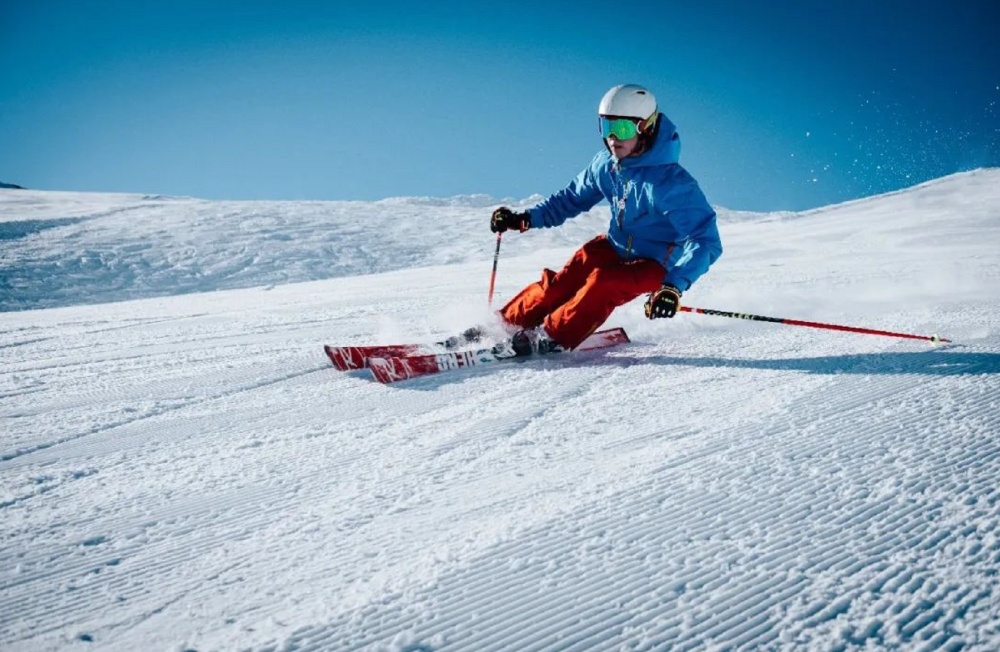 “雪飞燕”来了！延庆奥林匹克园区首个大众滑雪季25日开板考什么证书有发展前景