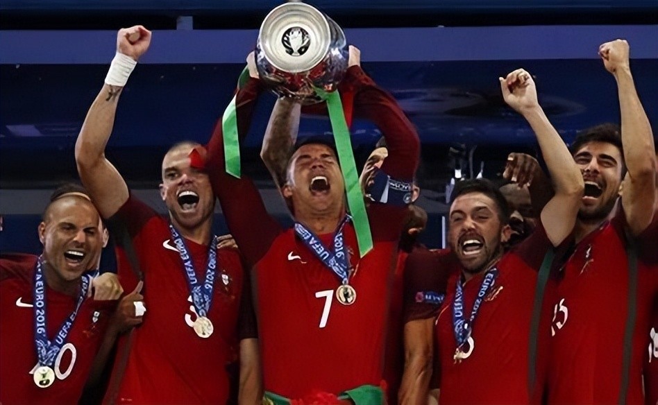 葡萄牙足球：从二流球队到世界杯夺冠热门，C罗之后依然强大真皮沙发好还是科技布沙发好