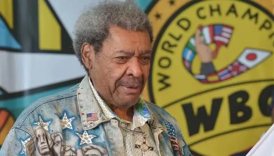 据媒体最新消息,美国著名拳击推广人91岁的"吸血鬼"唐金病重住院,缺席