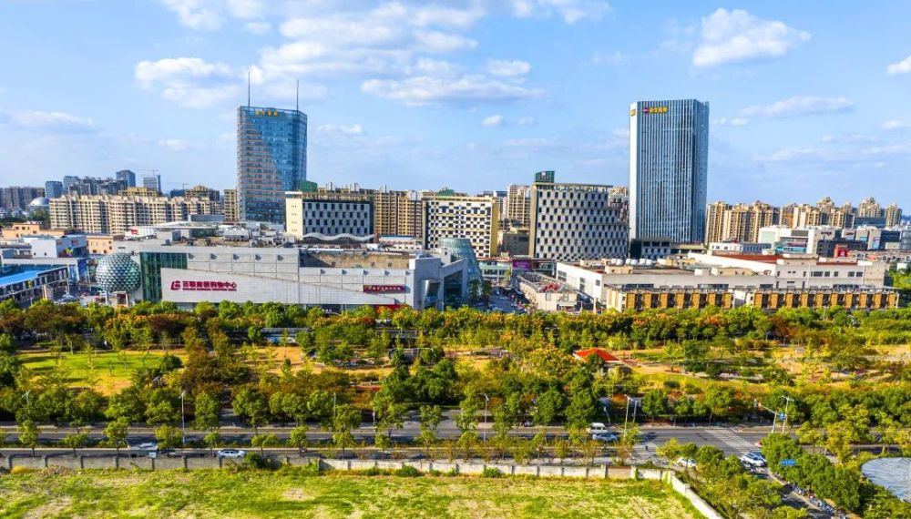 奉贤新城最美秋景已上线,等你来邂逅_腾讯新闻