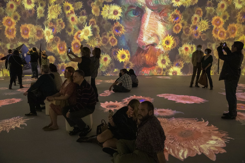 梵高沉浸式艺术展亮相危地马拉城