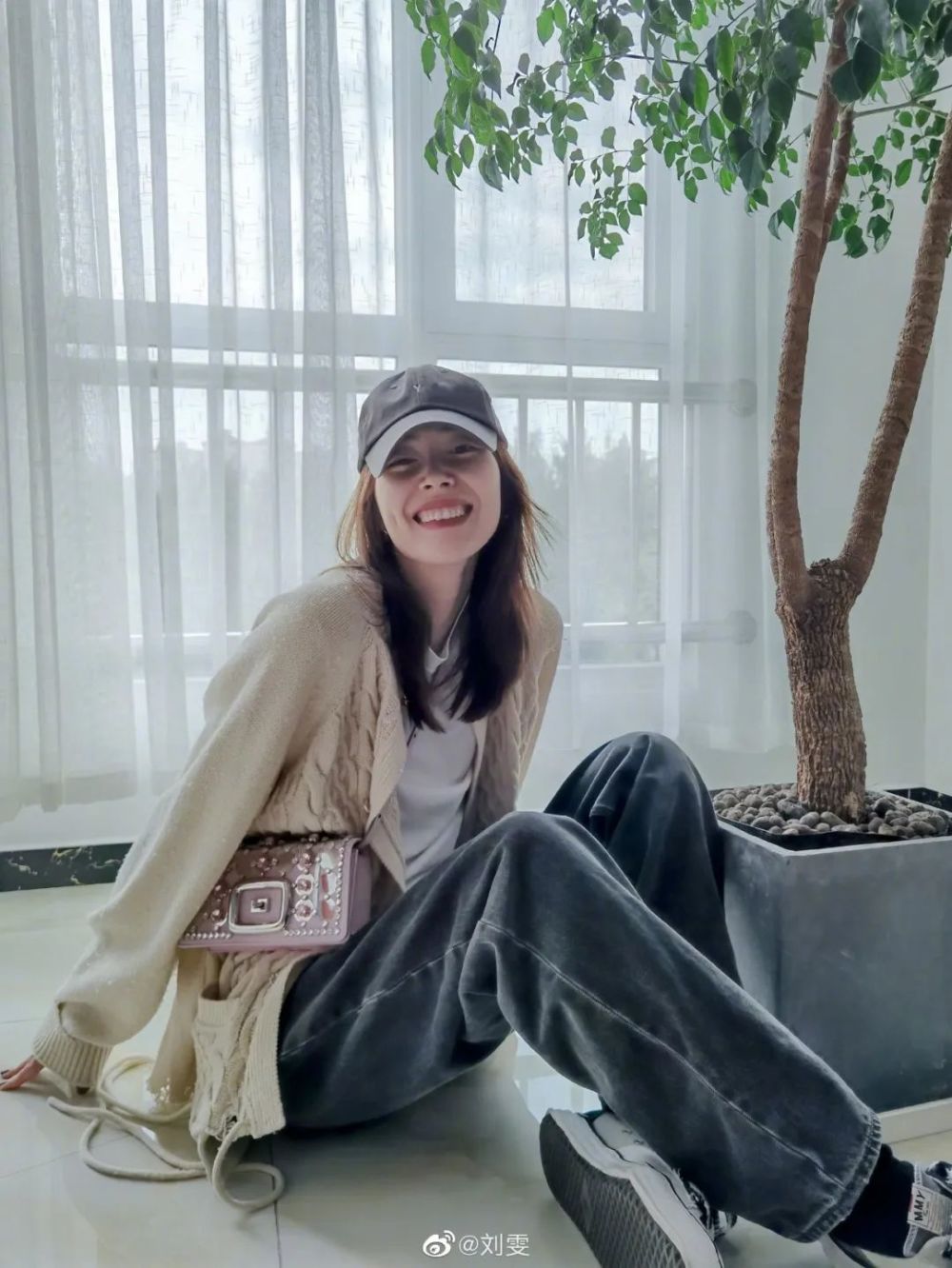刘雯的这几种毛衣搭配我能穿一整个冬天