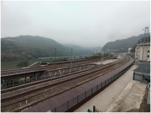 紫阳站站台改造交付验工,"动车组时代"即将到来!【959关注】