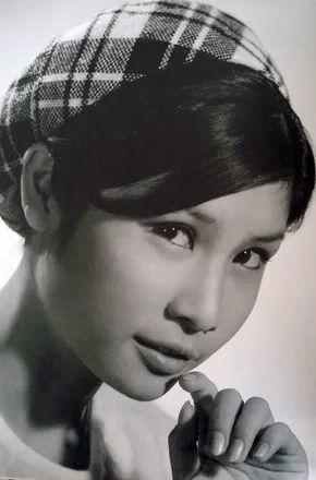 "无儿无女"香港演员现状:87岁罗兰捐遗体,余慕莲内地修学校