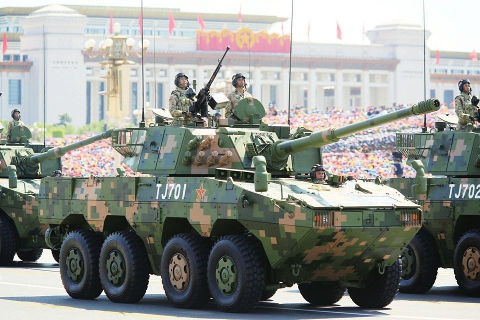 中国实际拥有的武器要比公开的先进10年？解放军有秘密王牌武器？车祸英文剧本
