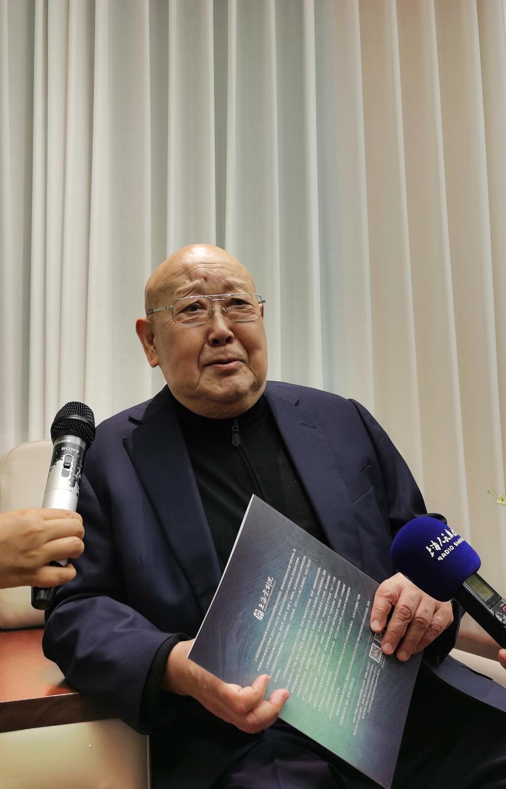 尚长荣京剧表演艺术人才培养基地揭牌四个于成龙同台