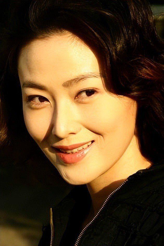 台湾演员王思懿:因潘金莲大火,定居大陆多年只因喜欢这块土地_腾讯