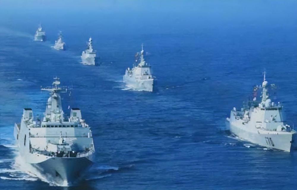 六年前，美航母不断在南海试探，一场军演让世界看到中国实力