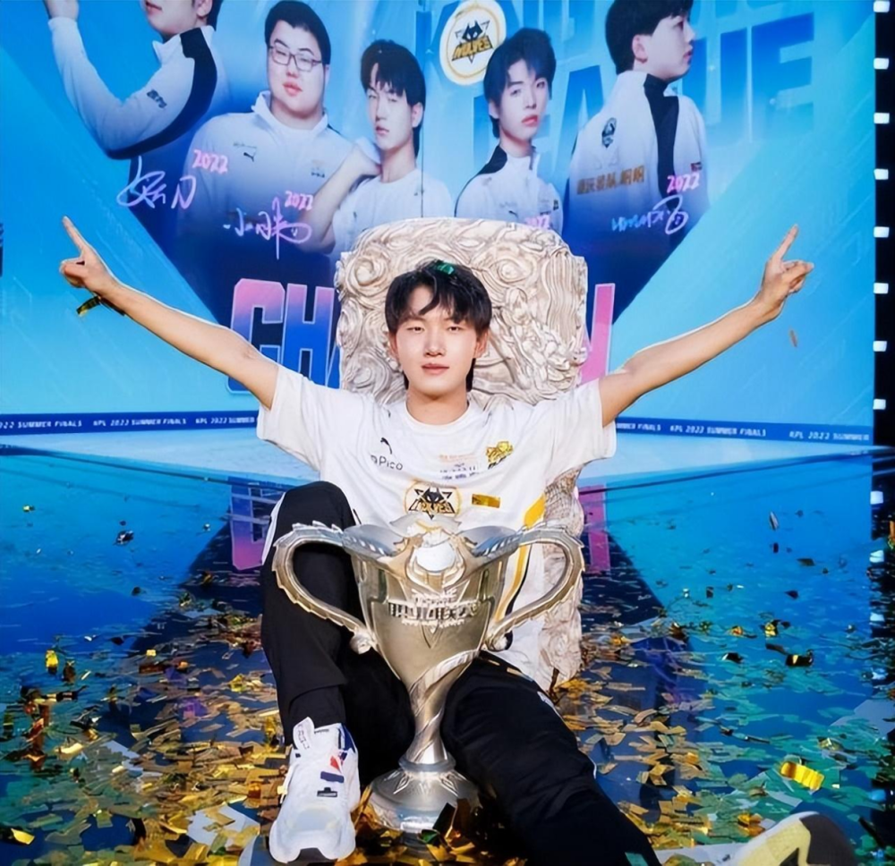 狼队fly获吉尼斯世界纪录认证,成王者荣耀fmvp最多选手!