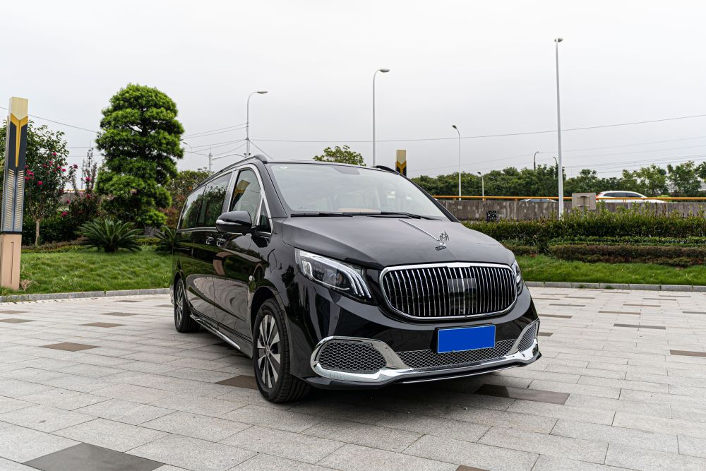 落地45就能让你拥有一辆"迈巴赫vs680l",和小玉一起体验体验吧_腾讯