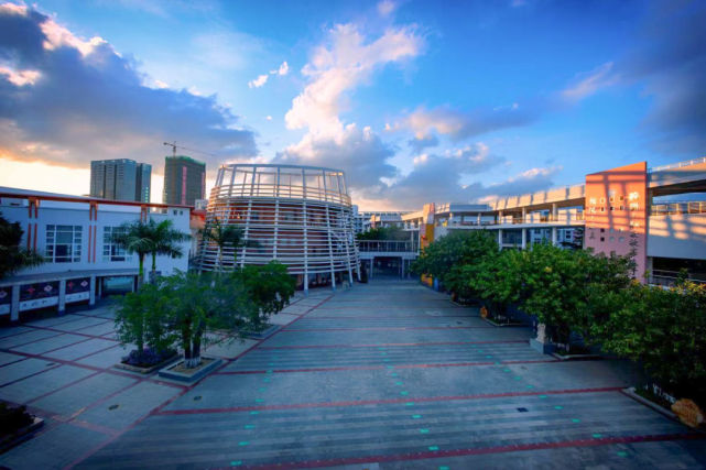 深圳市第三高级中学赴外公开招聘教师