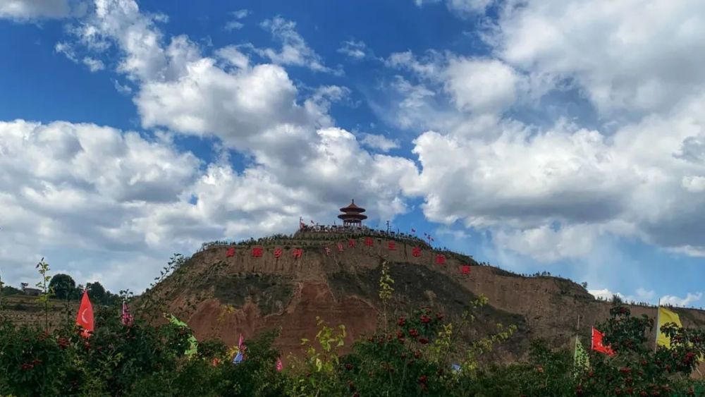 通渭一城十二大景区_腾讯新闻