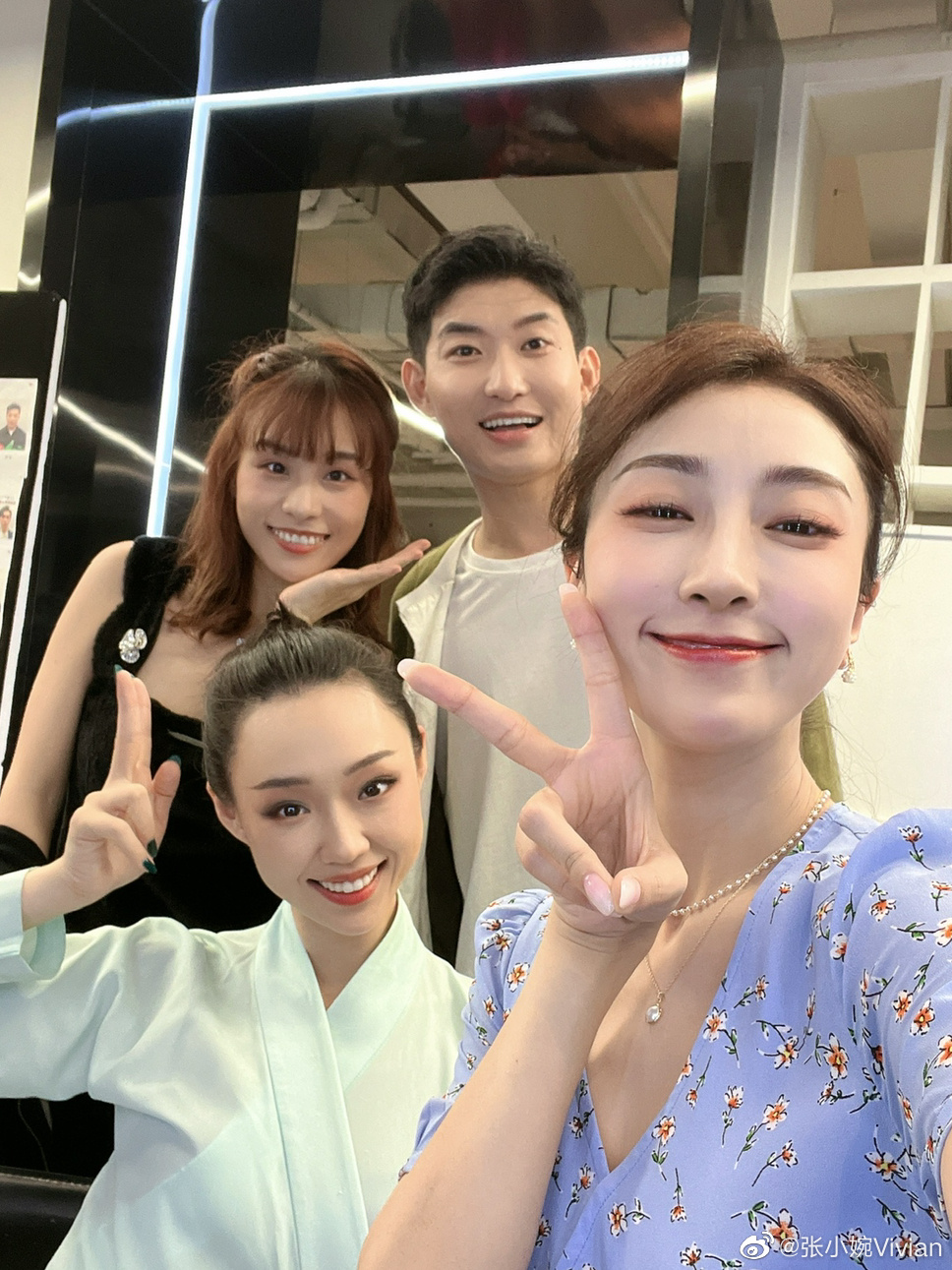 小婉管乐简直就是"我和怨种闺密"现实版_腾讯新闻