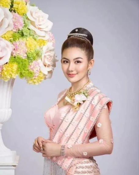 缅甸曼德勒举办"国际夫人"有众多美女参赛,不仅身材好,颜值还高