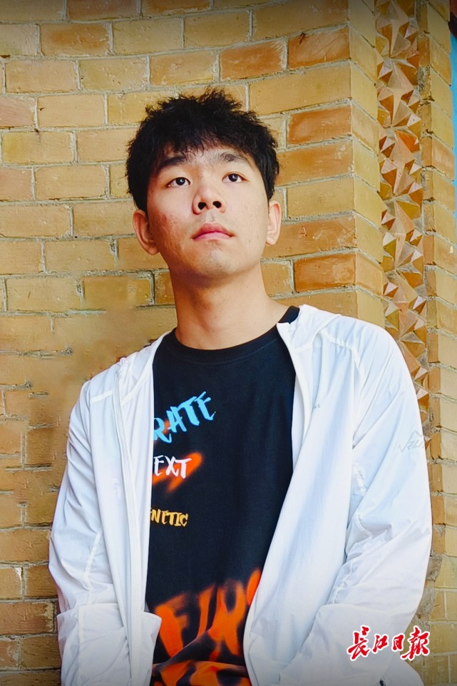 火爆全网他们从这里出圈