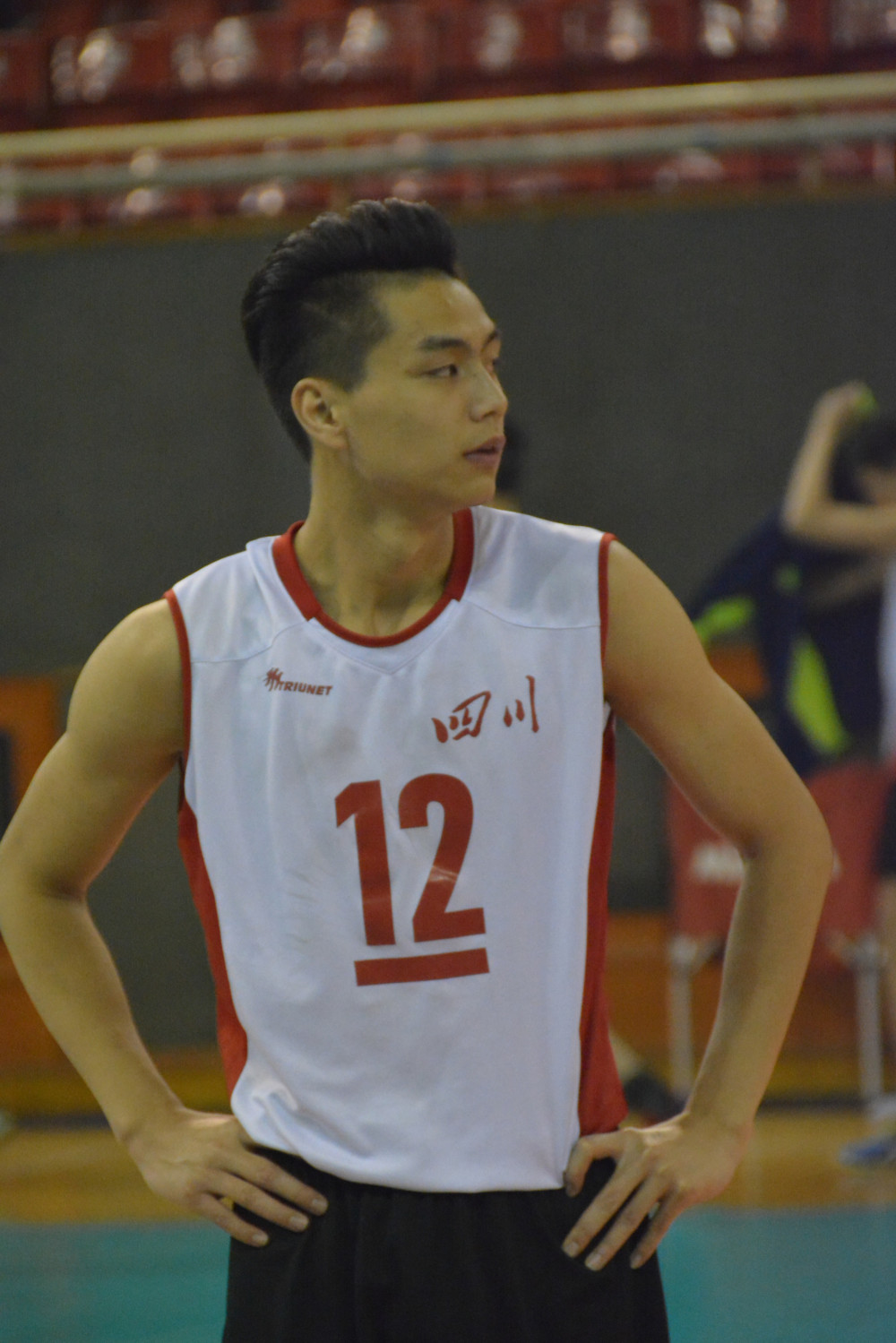 中国男子排球运动员的"形象之光"-郭顺祥之16岁嫩照