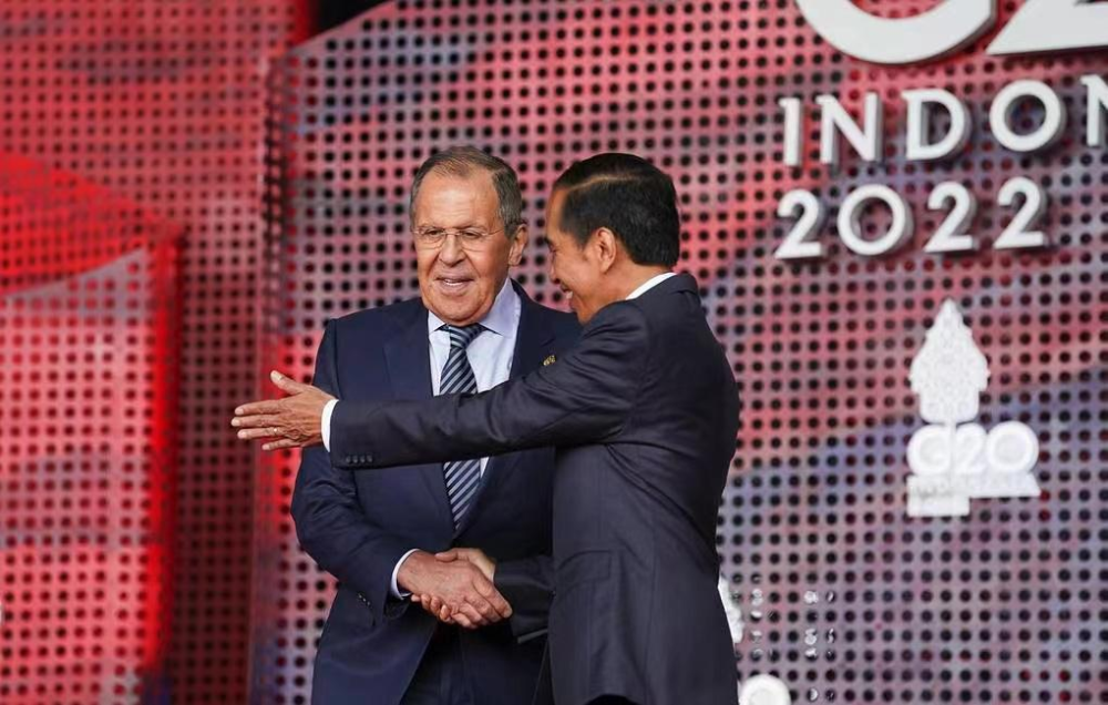 G20峰会闭幕领导人没留合影，只有4国留下，拉夫罗夫早就走了300022吉峰农机