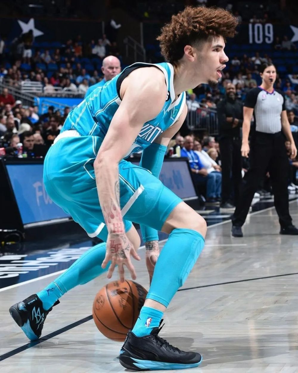 一周nba 上脚!杜兰特穿 "ow 联名"!精英科比 9 重现江湖!_腾讯新闻