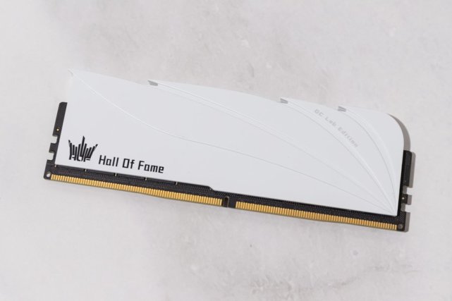 影驰HOF OC Lab大师S DDR5-5800内存评测：纯白羽翼，实力之作_腾讯新闻