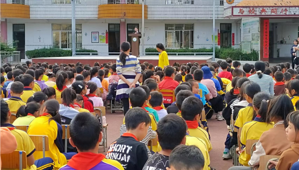 鹿寨县寨沙镇:参与禁毒斗争 构建和谐校园_腾讯新闻