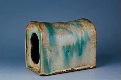 【竹旅文体康】桃江出土长沙窑绿釉瓷枕:玉枕纱橱,半夜凉初透_腾讯