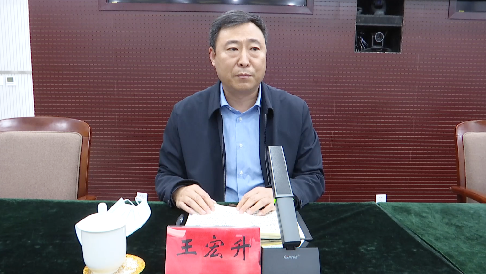 区领导赵晓梅,骆金凤,孙永才,董连庆,张强,董秀国,刘会荣,崔立民,付竞