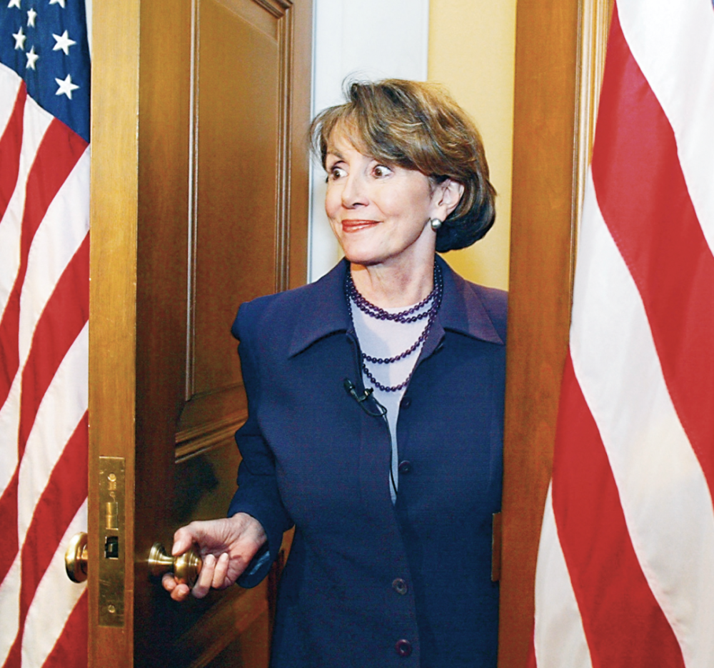 佩洛西议长生涯终结:从家庭主妇到美国最有权势的女人