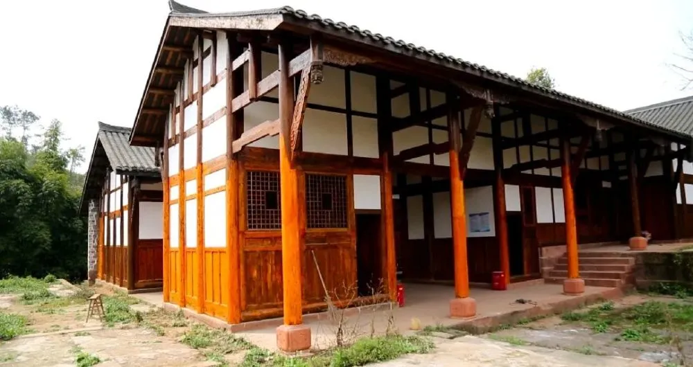 决战四季度大干一百天郑佑之故居公路主体已全面建成