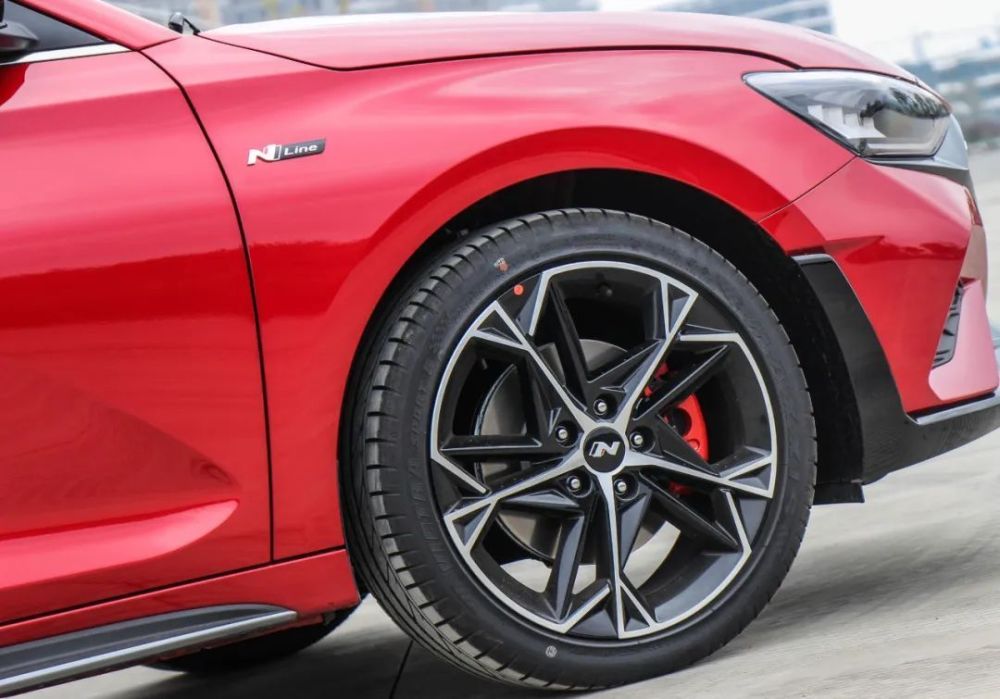 科技智能加持,试驾北京现代全新菲斯塔n line