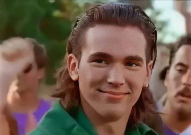 恐龙战队演员杰森弗兰克去世享年49岁外媒曝死因是自杀